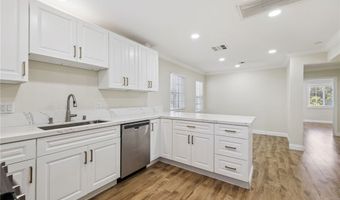 2104 Crenshaw Blvd, Los Angeles, CA 90016