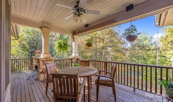 47 Cedar Hill Dr, Asheville, NC 28803
