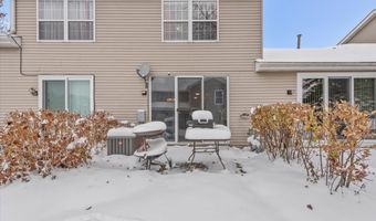 1431 Essex St, Algonquin, IL 60102
