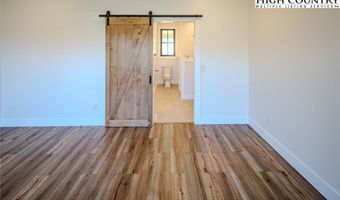 5141 Andy Hicks Rd, Banner Elk, NC 28604