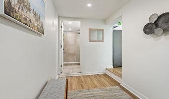 47-726 Kamehameha Hwy D, Kaneohe, HI 96744