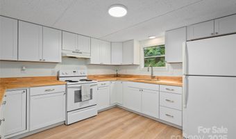 67 Quartz Ln, Balsam, NC 28707