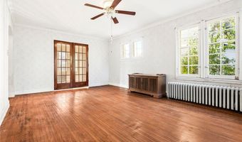 390 E College St, Alliance, OH 44601