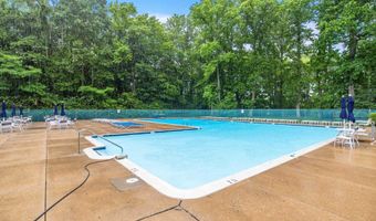 911 BREAKWATER Dr, Annapolis, MD 21403