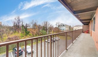 4343 CHERRY HILL Rd 303, Arlington, VA 22207