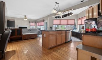 15 Hidden Valley Rd, Andover, NJ 07860