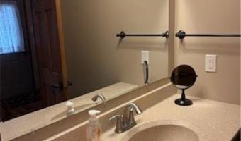 2578 Cherry Lane Ct NE, Alexandria, MN 56308