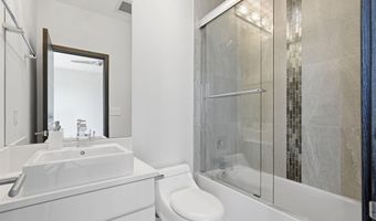 6600 RESERVES HILL Ct, Annandale, VA 22003