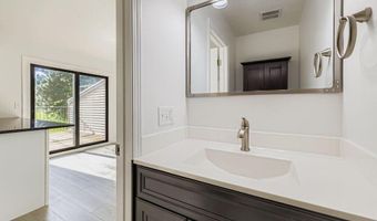 4387 Arden View Ct, Arden Hills, MN 55112