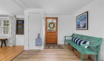 13 Starboard Ave, Jamestown, RI 02835
