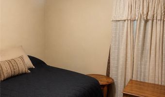 910 E 14th St, Ashtabula, OH 44004