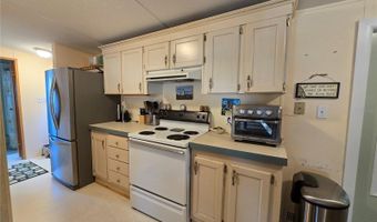 56449 MAPLE Rd, Astor, FL 32102