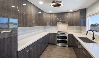 925 Pilialo St (Upstairs), Honolulu, HI 96816