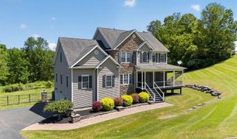 3 Walnut Trl, Andover, NJ 07860