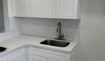 2980 Point East Dr D311, Aventura, FL 33160