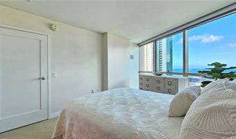 1177 Queen St 1805, Honolulu, HI 96814