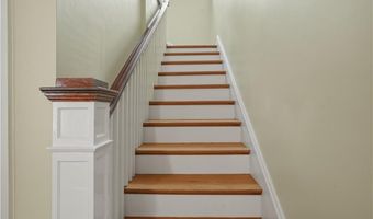 73 Progress St, Lincoln, RI 02865