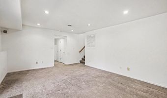 9 MAINMAST Ct, Baltimore, MD 21220