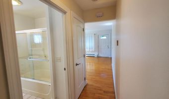 9 Wood St, Bangor, ME 04401