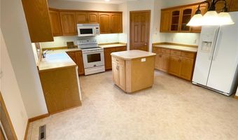 1903 14th St SW, Austin, MN 55912