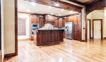 1613 Rock St, Bentonville, AR 72712