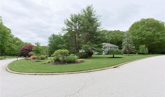 215 Adirondack Dr, East Greenwich, RI 02818