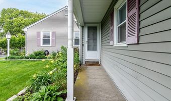 212 S Spruce St, East Providence, RI 02914
