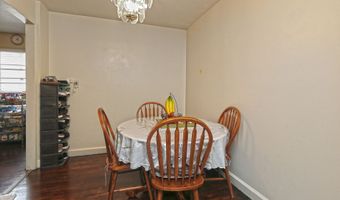 460 Lexington Ave APT 201, Bridgeport, CT 06604