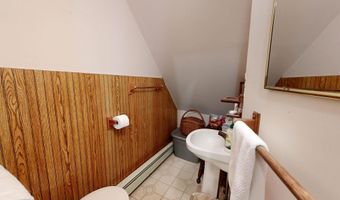 89 Pride Rd, Auburn, ME 04210