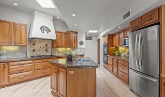 1816 E EAGLE CLAW Dr, Carefree, AZ 85377