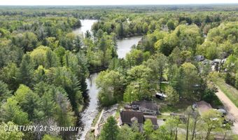 1724 Middle Point Dr, Alger, MI 48610