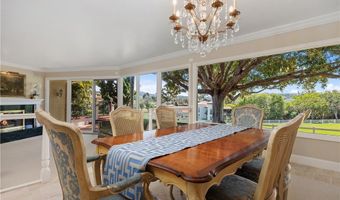 2086 Playa Rd, Carlsbad, CA 92009