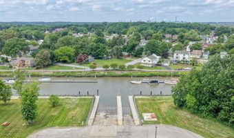 203 HAMILTON St, Delaware City, DE 19706