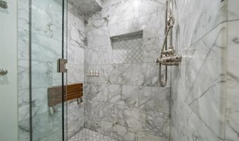 200 Harbor 2701, San Diego, CA 92101
