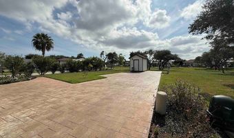 104 Augusta Cir, Aransas Pass, TX 78336