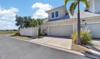 5536 LUMINAR POINTE Ln, Apollo Beach, FL 33572