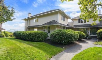 4 Bittersweet Ln 4, Bourne, MA 02532