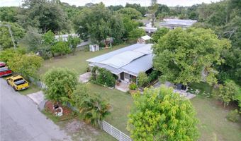 1726 FLINT Dr, Auburndale, FL 33823