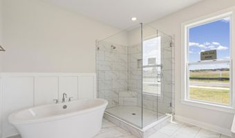 5835 LINDEN OAK Dr E, Arlington, TN 38002