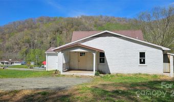 11068 N 226 Hwy, Bakersville, NC 28705