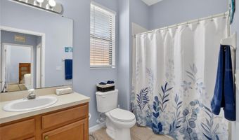 226 SHELL FALLS Dr, Apollo Beach, FL 33572