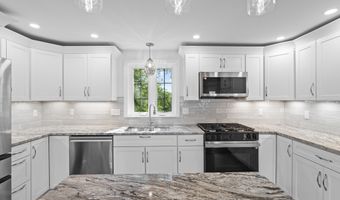 13 Brushy Plain Rd, Branford, CT 06405