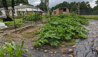 102 Pumpkin Hill Rd, Ashford, CT 06278