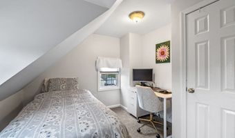 33 Jordan St, Beverly, MA 01915