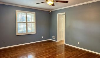 639 W Banta Rd, Indianapolis, IN 46217