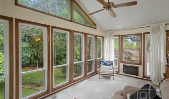 23 Elizabeth Dr, Bella Vista, AR 72715