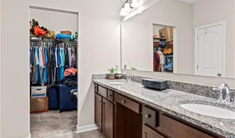 108 Sprucewood Ct, Advance, NC 27006