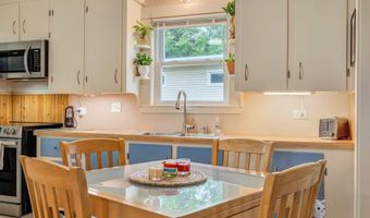 233 Northern Ave, Augusta, ME 04330