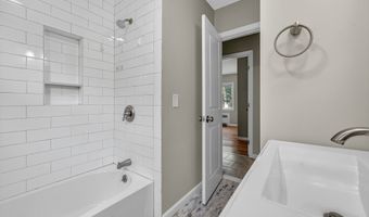 40 Newton St, Berlin, CT 06037