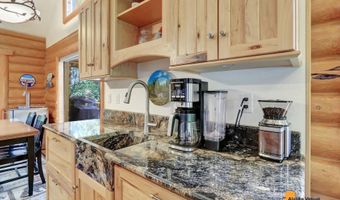 11361 Hideaway Trl, Anchorage, AK 99507